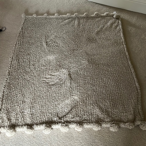 Pottery Barn Sherpa Throw Blanket (Light Khaki) - Picture 2 of 4